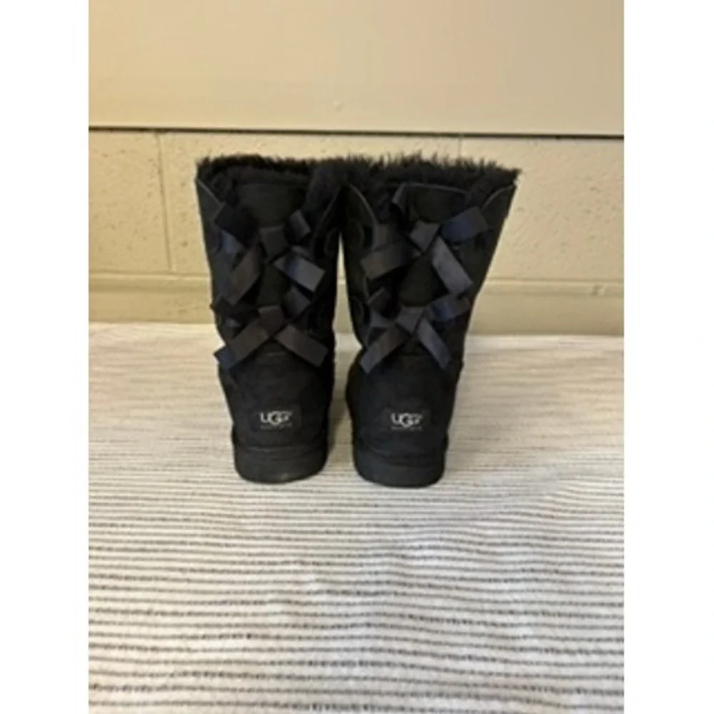 UGG bailey bow